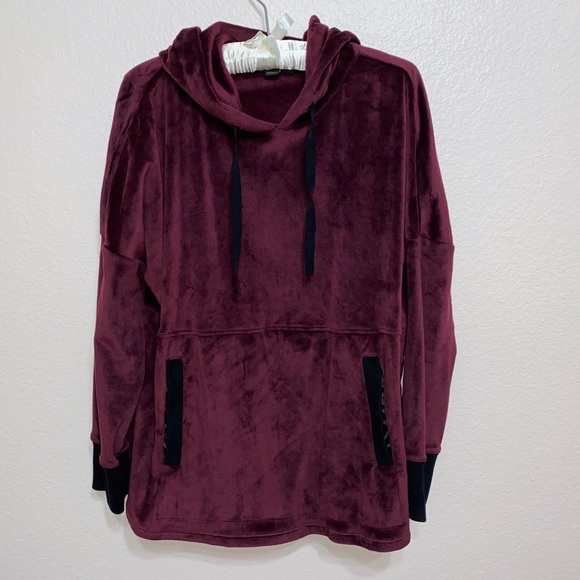 Donna Karan Tops - Donna Karen Velour Lounge Hoodie